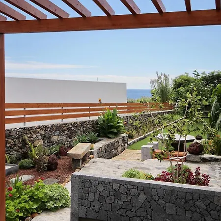 A Casinha Azul * Vila Franca do Campo