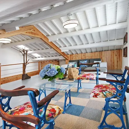 Landhuis A Casinha Azul *